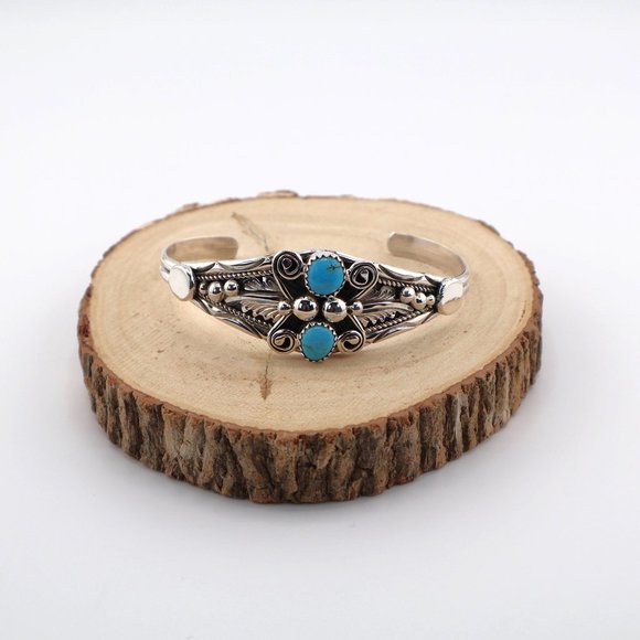 Navajo Turquoise Cuff Bracelet Sterling Silver Handcrafted Native American ** - Picture 11 of 11